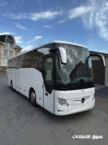 الملك على الطريق إيجار أتوبيس مرسيدس 50 راكب سياحي VIP